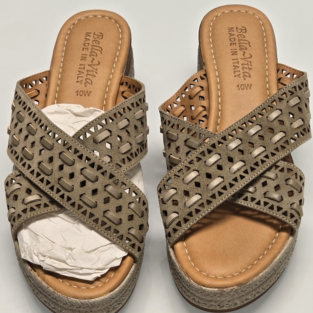 Bella Vita Taupe Cut-Out Sandals